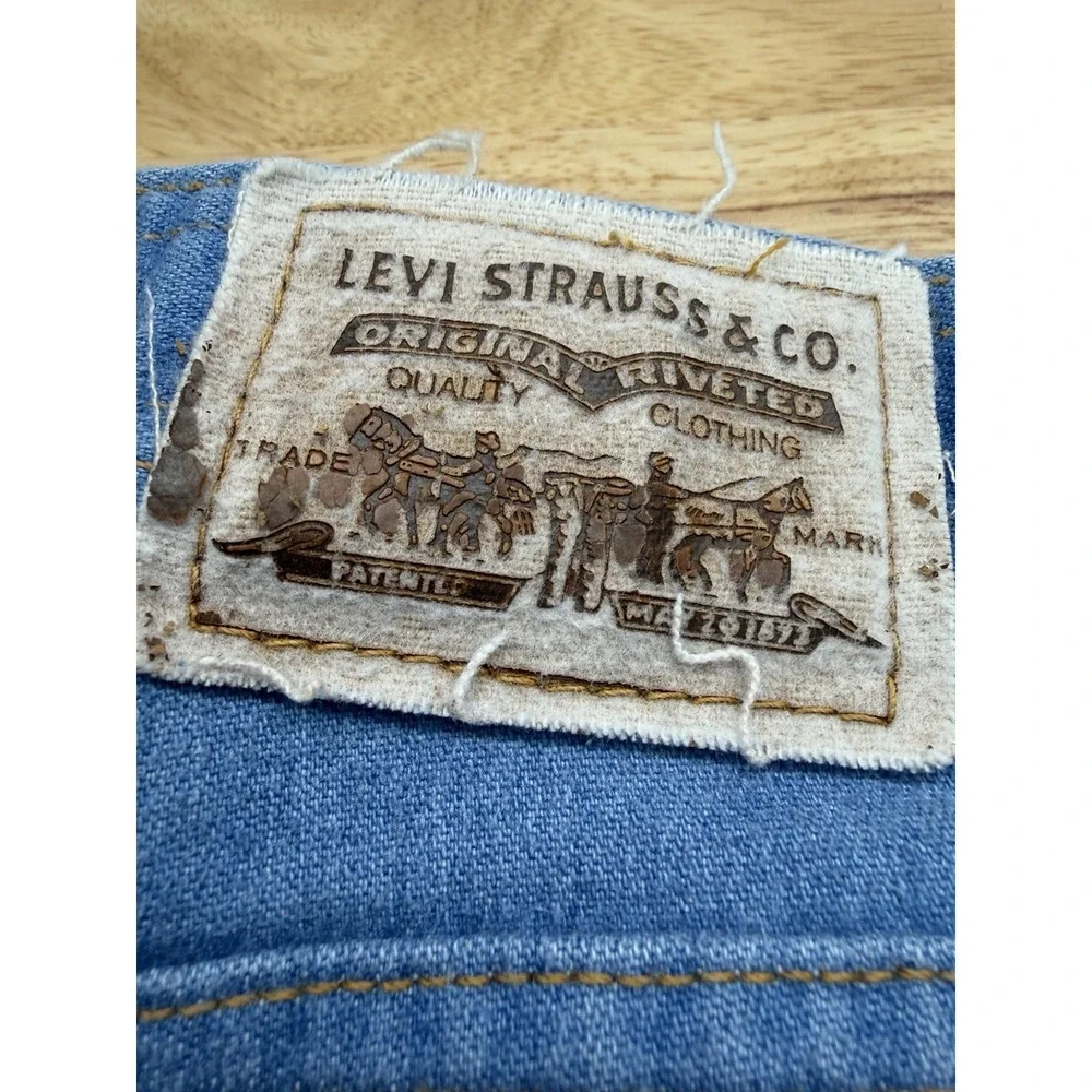 Levis 100% genuine